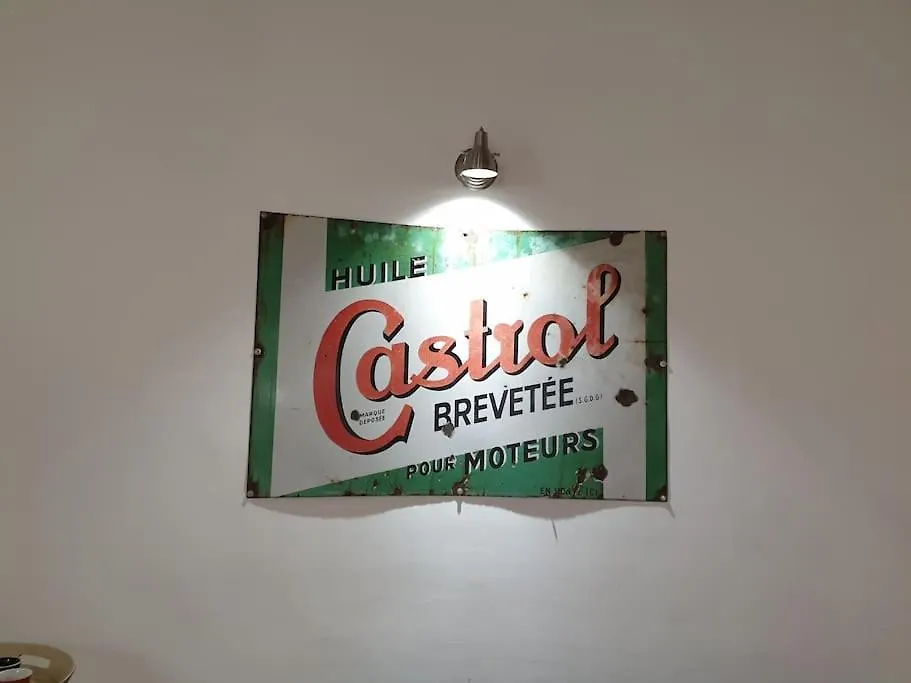Tour De Charme Atypique Hotel Beauregard-l'Eveque France