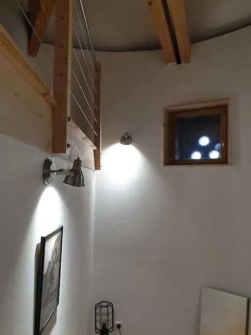 Guest house Tour De Charme Atypique Hotel Beauregard-l'Eveque France