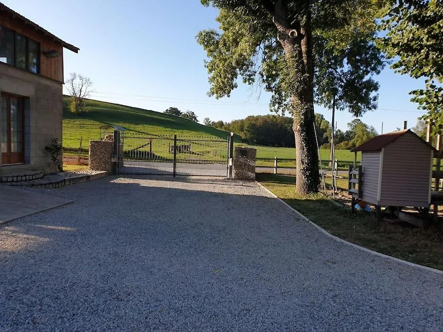 Tour De Charme Atypique Hotel Beauregard-l'Eveque 0*,